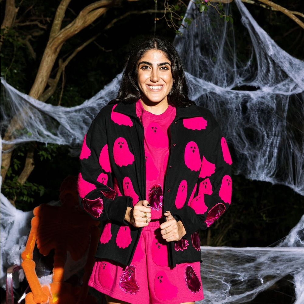 Queen of Sparkles Black & Hot Pink Fuzzy Ghost Shacket